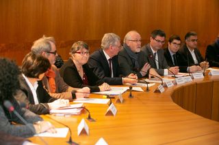 Les élus du sud Loire formulent "7 résolutions sur le devenir de l'aéroport"